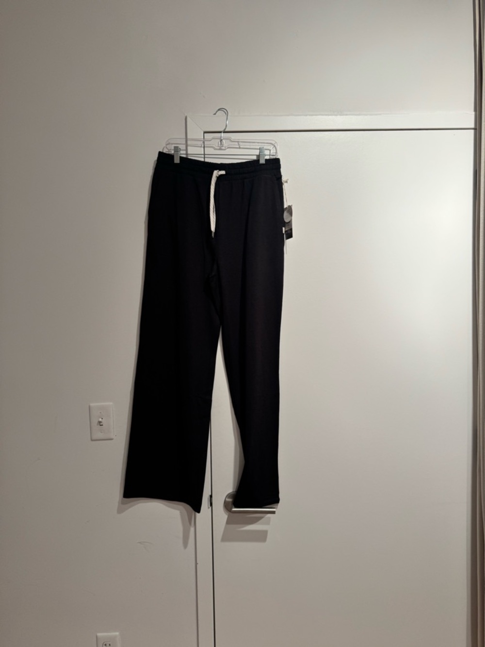 Vuori Black Wide-Leg Drawstring Pants with White Cord
